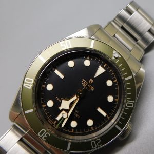 Tudor Black Bay Harrods 79230G, Box/Paper