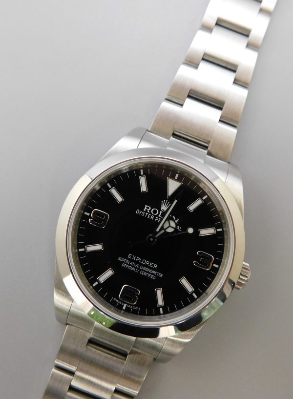 Rolex Explorer 39 mm 214270, Box/Paper