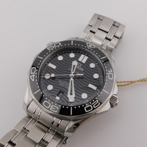 Omega Seamaster Diver 300 M Ref. 210.30.42.20.01.001, Box/Paper