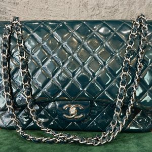 Chanel Timeless Jumbo