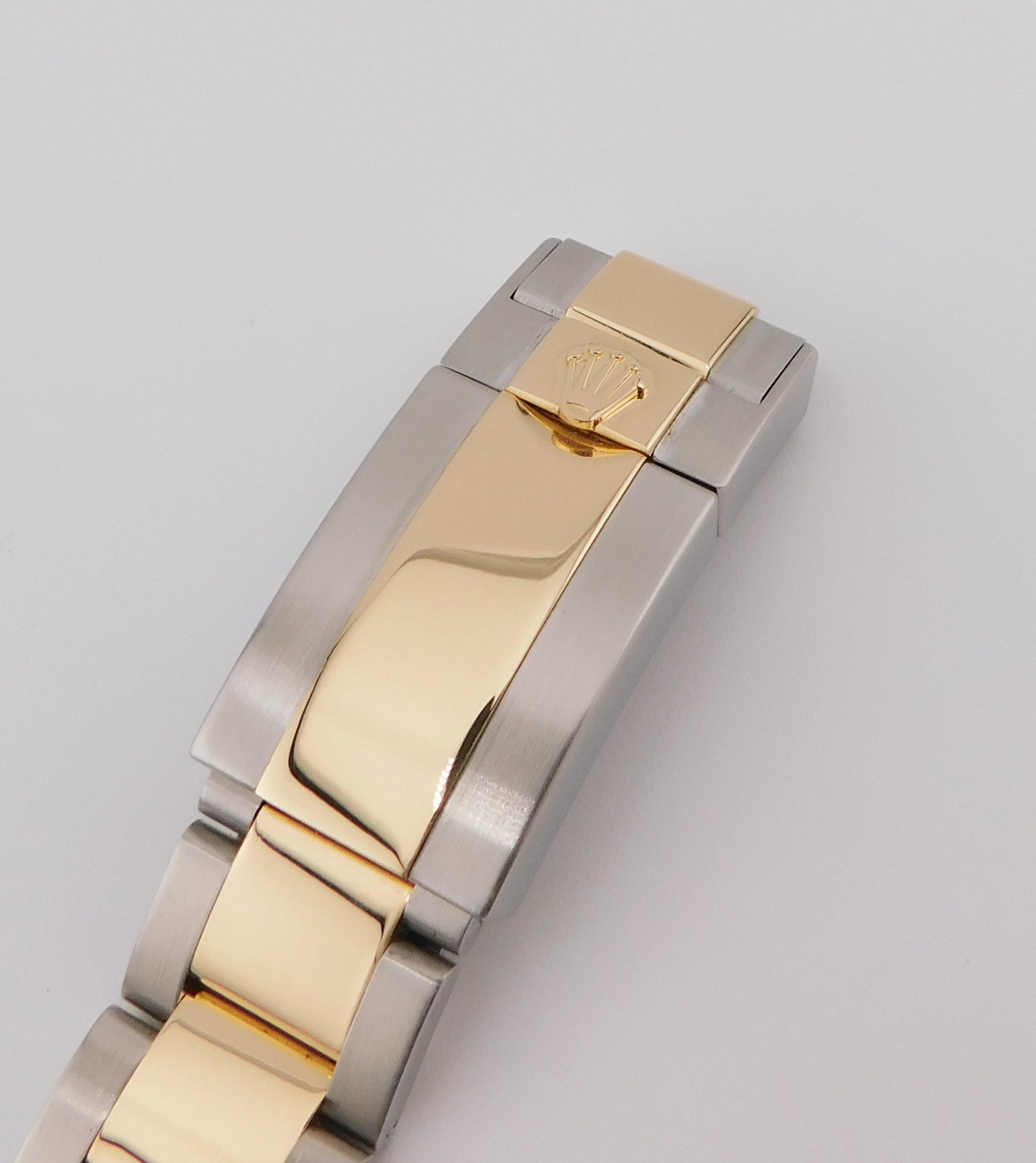 Rolex GMT-Master II 116713LN, Steel/Yellow Gold, Box/Paper - immagine 4