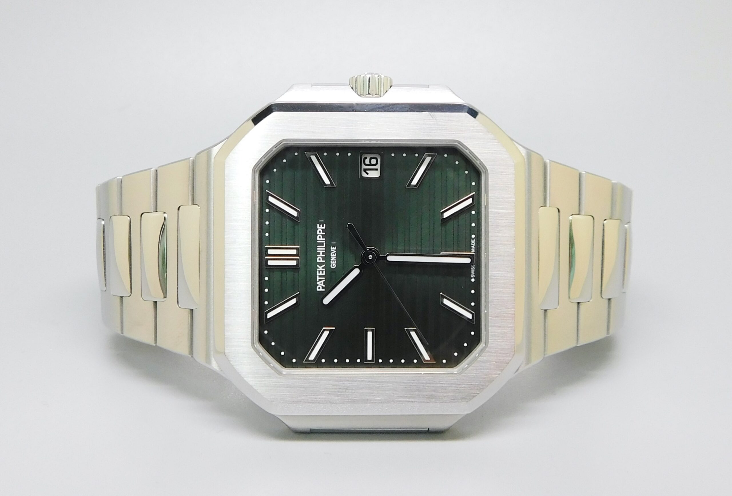 Patek Philippe Cubitus Ref. 5821/1A-001, Green Dial, Box/Paper - immagine 3