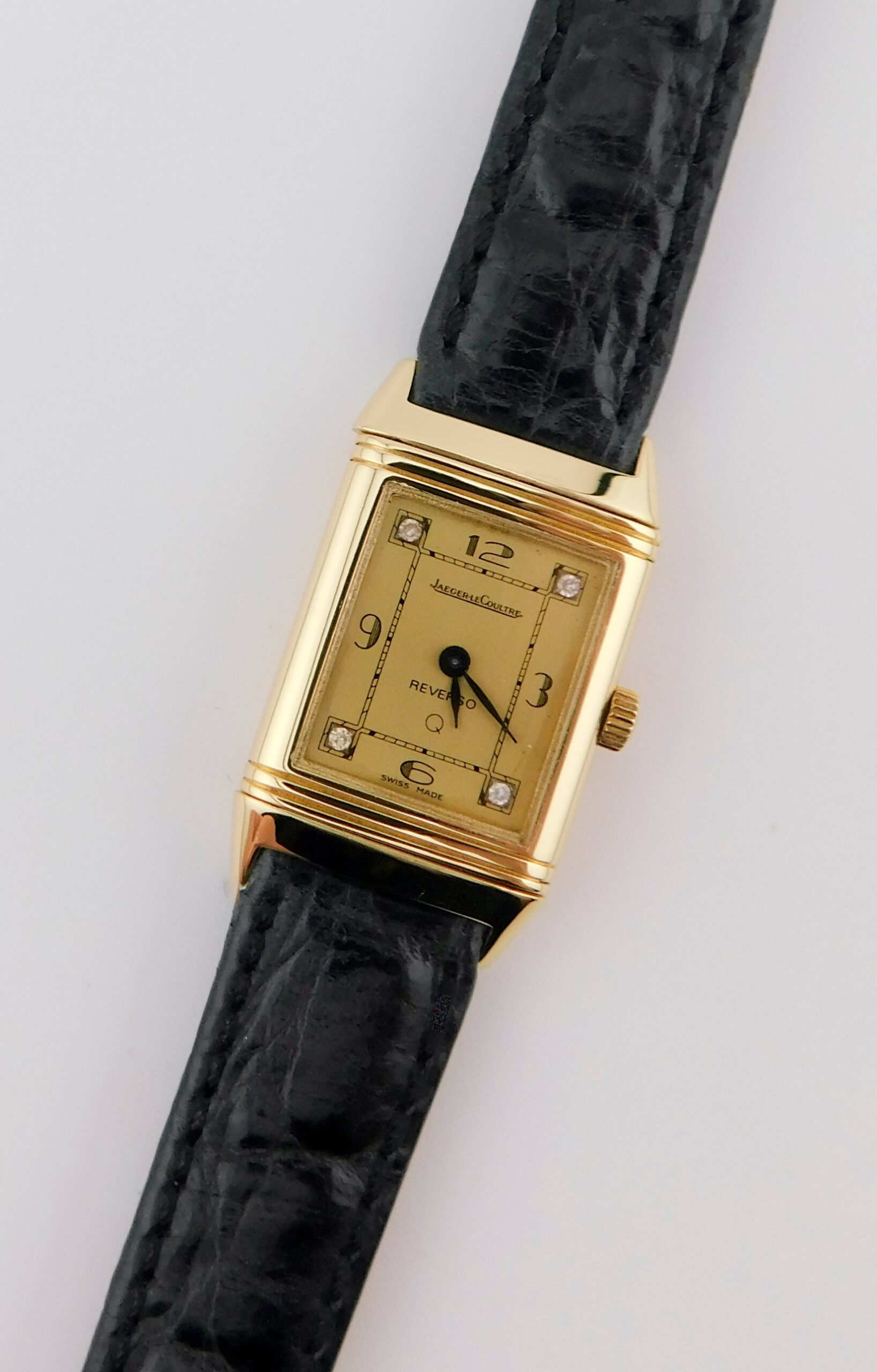 Jaeger-LeCoultre Reverso Lady 18k Yellow Gold