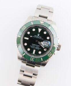 Rolex Submariner Date 116610LV, Box/Paper