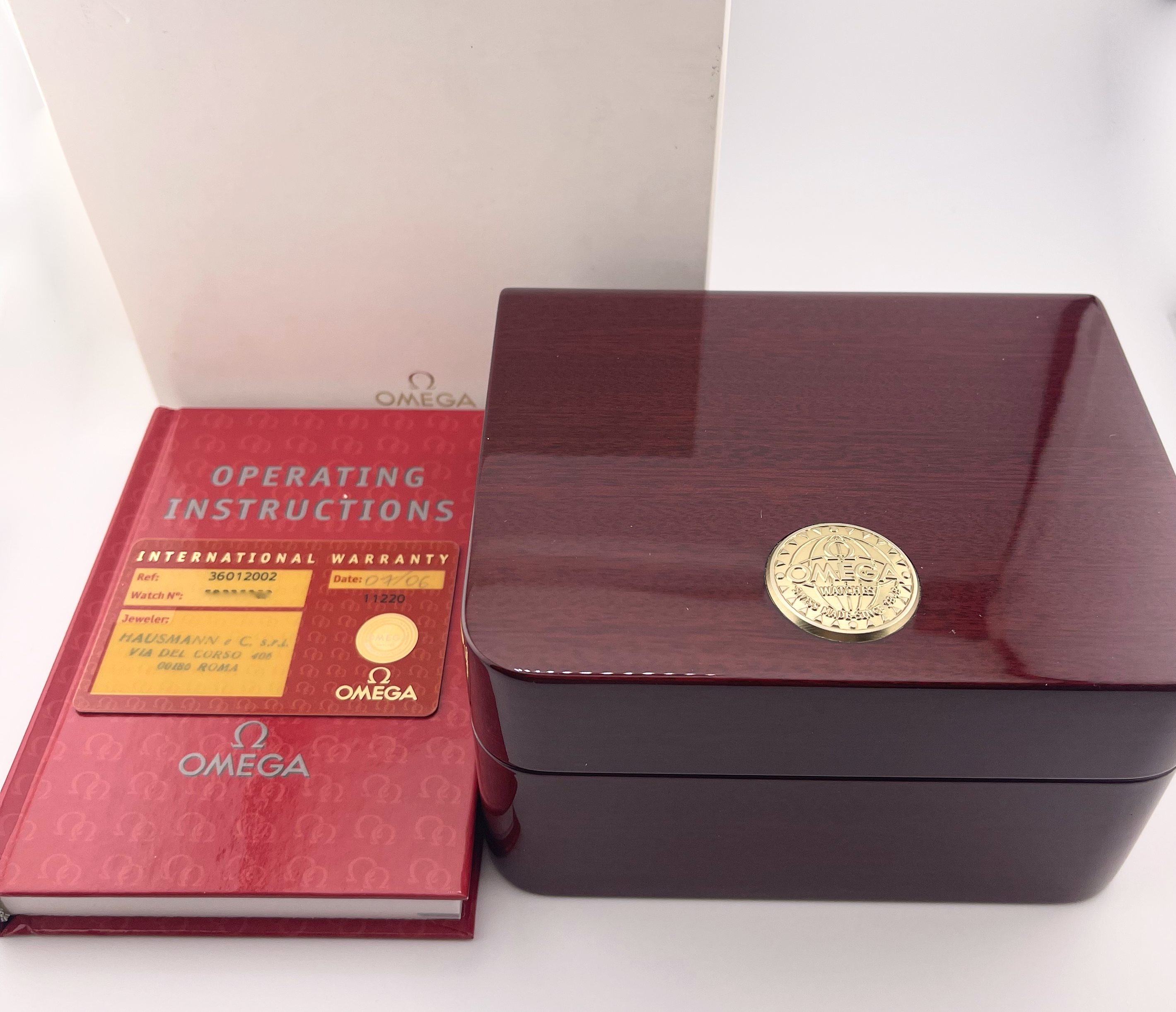 Omega Classic 36012002, Yellow Gold, Box/Paper - Image 4