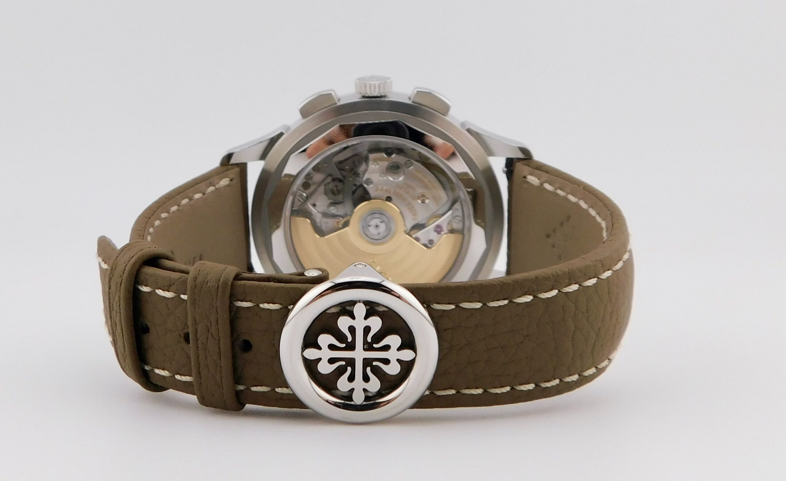 Patek Philippe World Time 5935A-001, Salmon Dial, Box/Paper - immagine 5