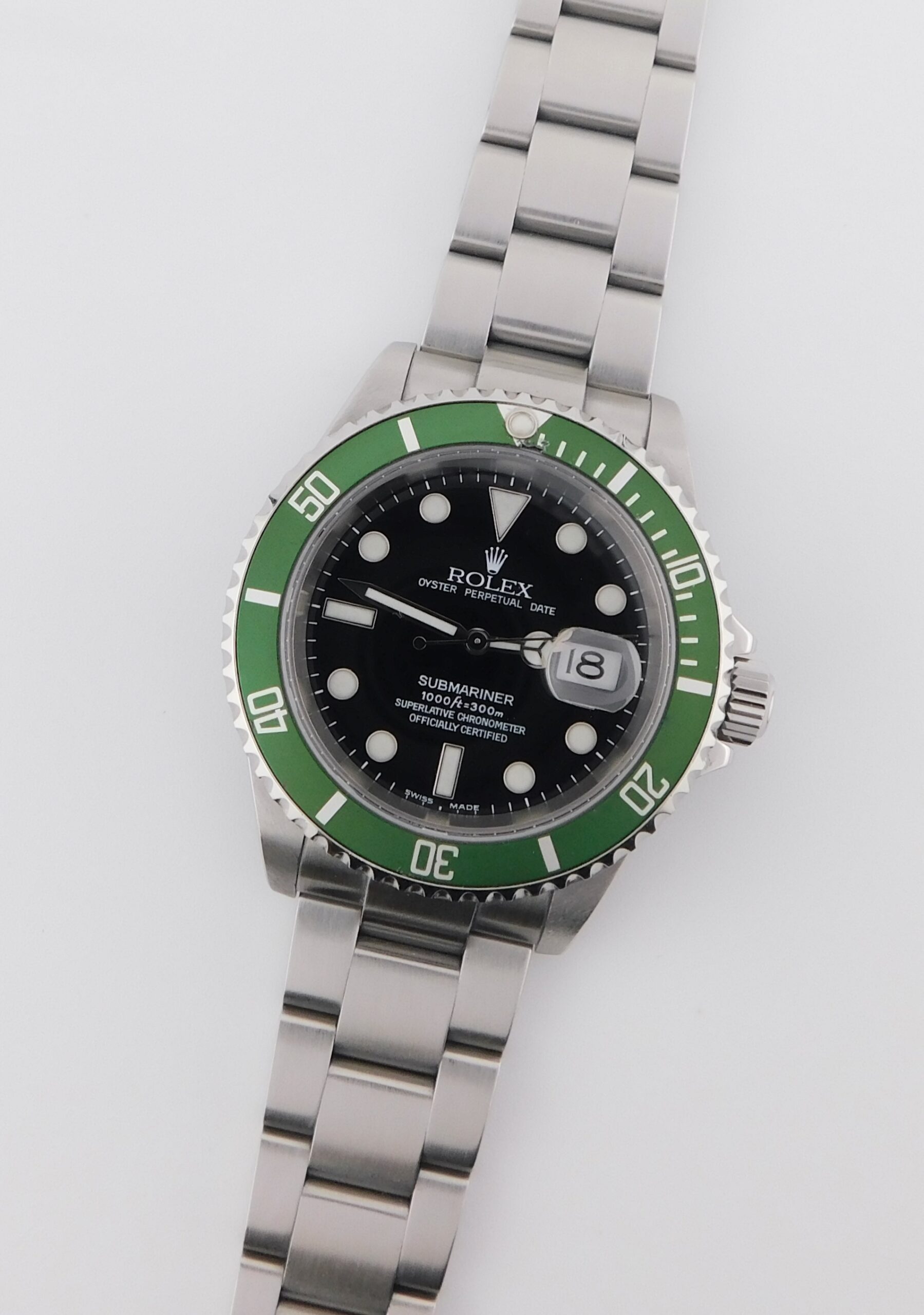 Rolex Submariner Date "Kermit" , Fat Four, Box/Rolex Service Card 2022