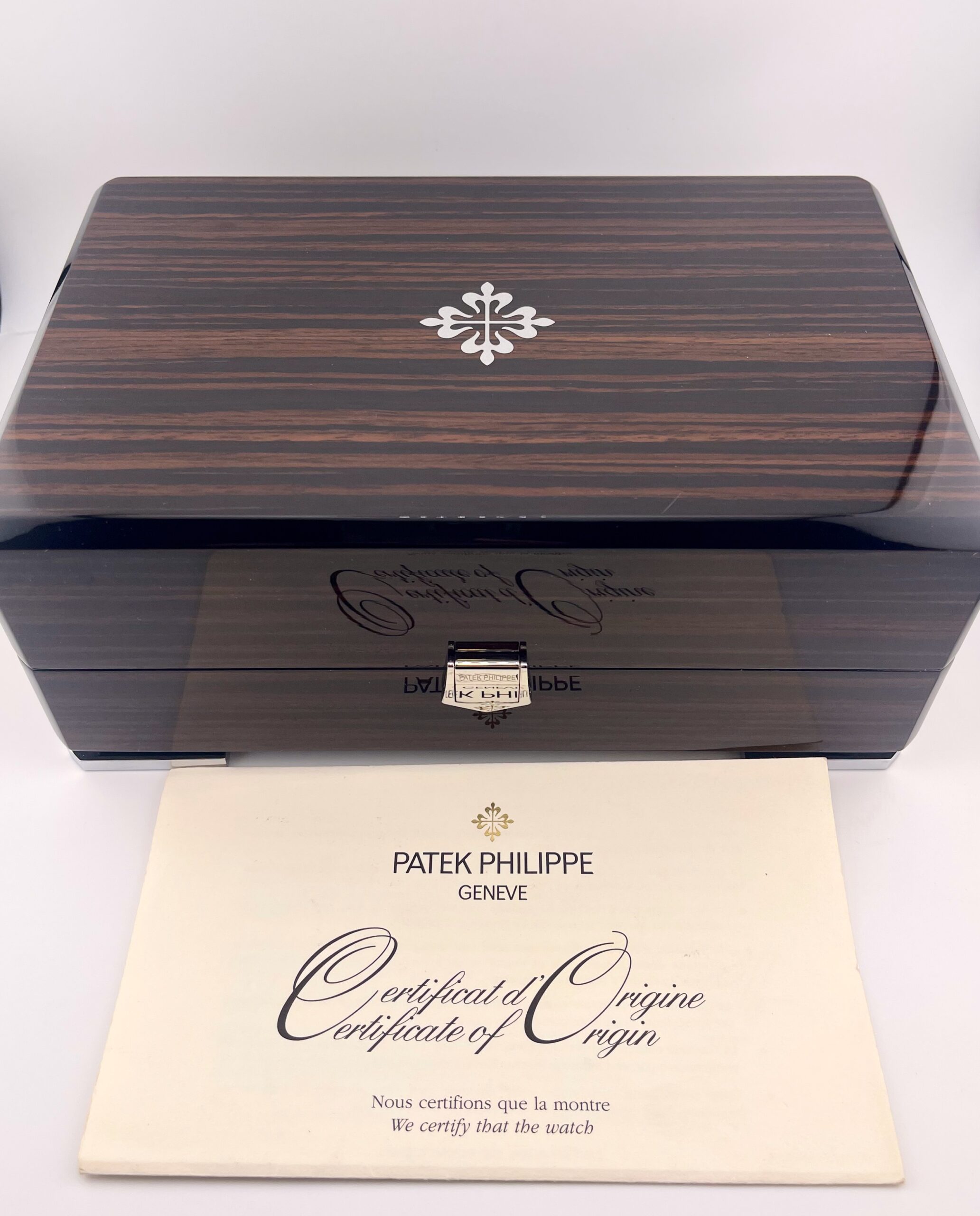 Patek Philippe World Time 5110J, Yellow Gold, Box/Paper - Image 5
