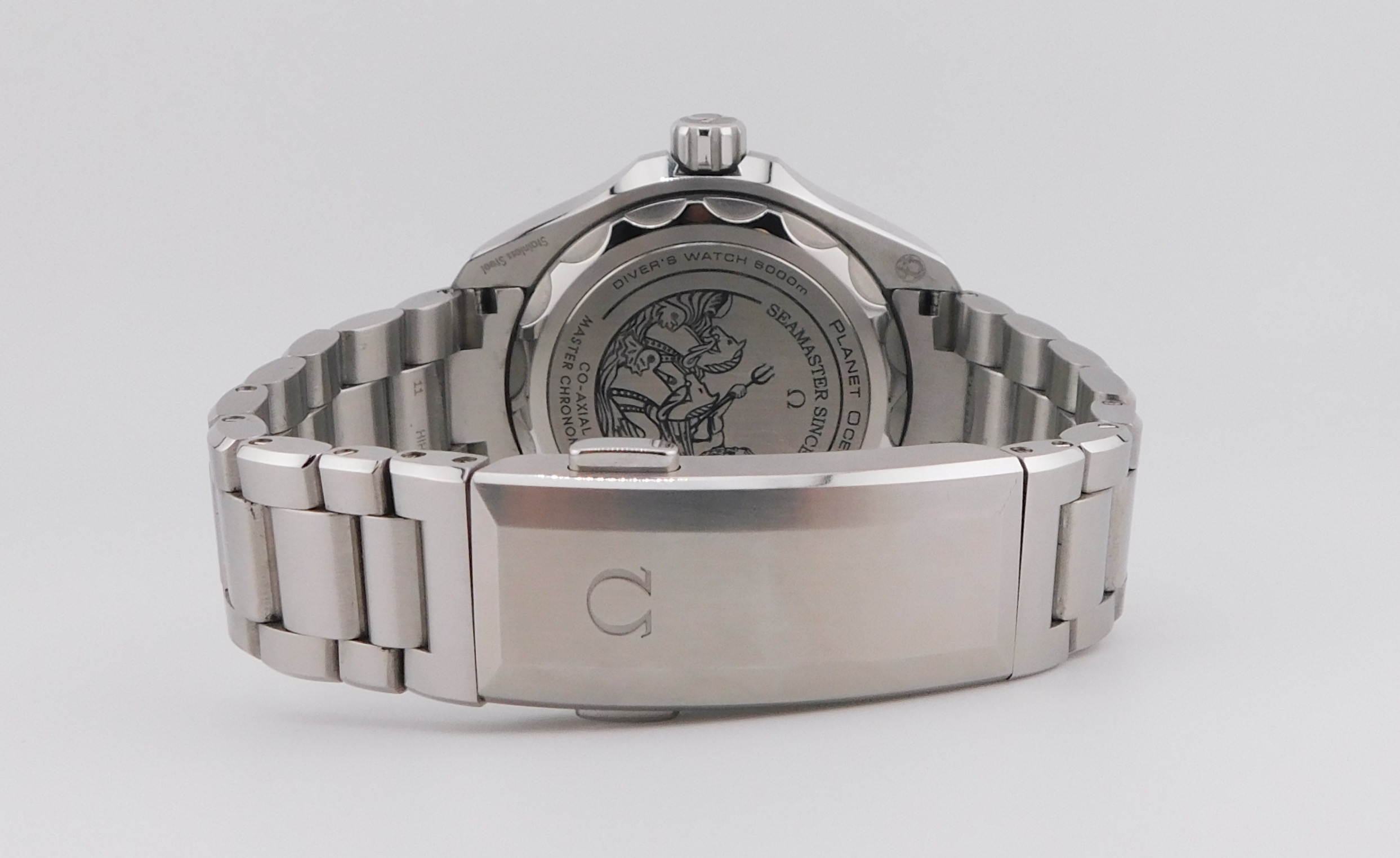 Omega Seamaster Ultra Deep 6000M 215.30.46.21.03.002, New, Box/Paper - immagine 5